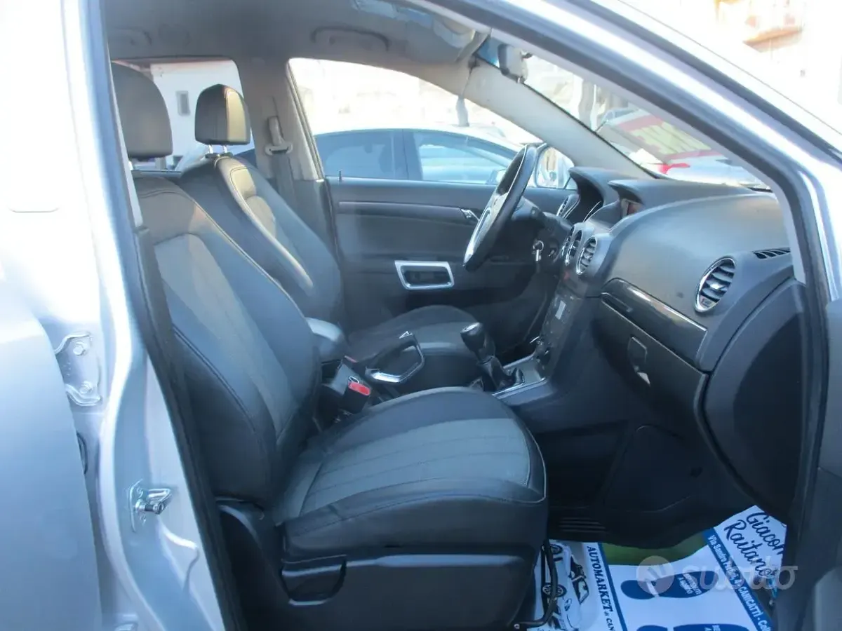 Usata Opel Antara 150 CV (110 kW) 2009 Grigio SUV