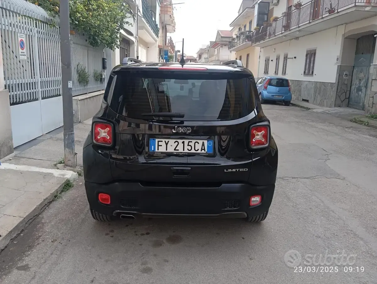Usata Jeep Renegade 120 CV (88 kW) 2018 Nero SUV