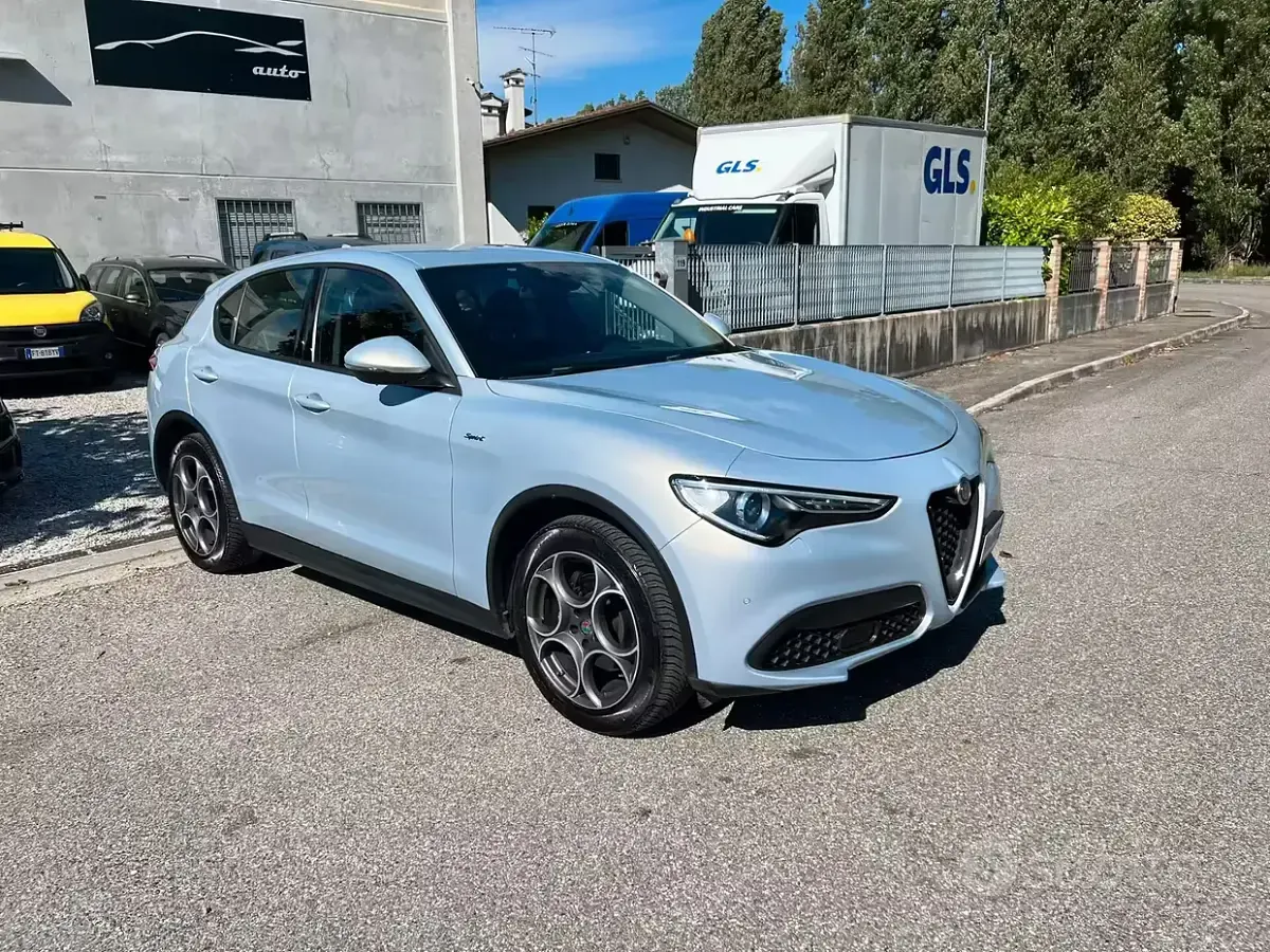 Usata Alfa Romeo Stelvio Business 190 CV (139 kW) 2021 Grigio SUV