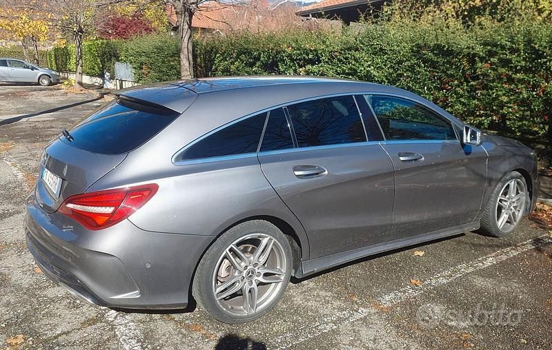 Usata Mercedes CLA200 AMG 2017 Grigio Berlina