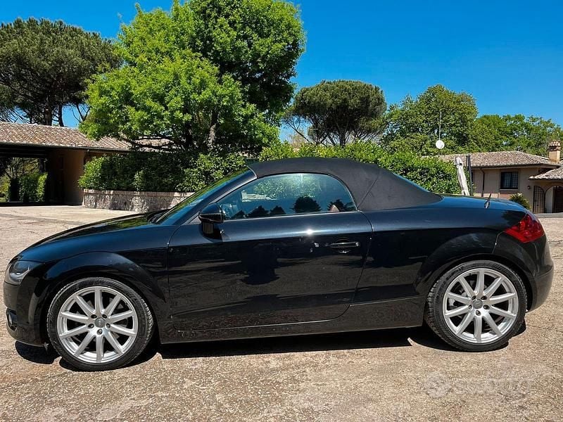 Usata Audi TT Roadster Ambiente 200 CV (147 kW) 2007 Nero Cabrio