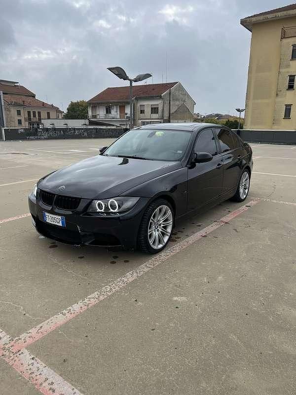 Usata BMW 320 163 CV (119 kW) 2006 Nero Berlina