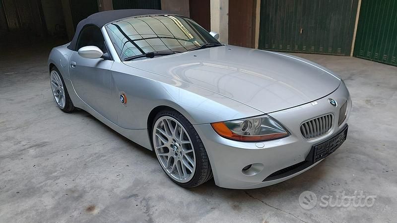 Usata BMW Z4 231 CV (169 kW) 2003 Grigio Cabrio