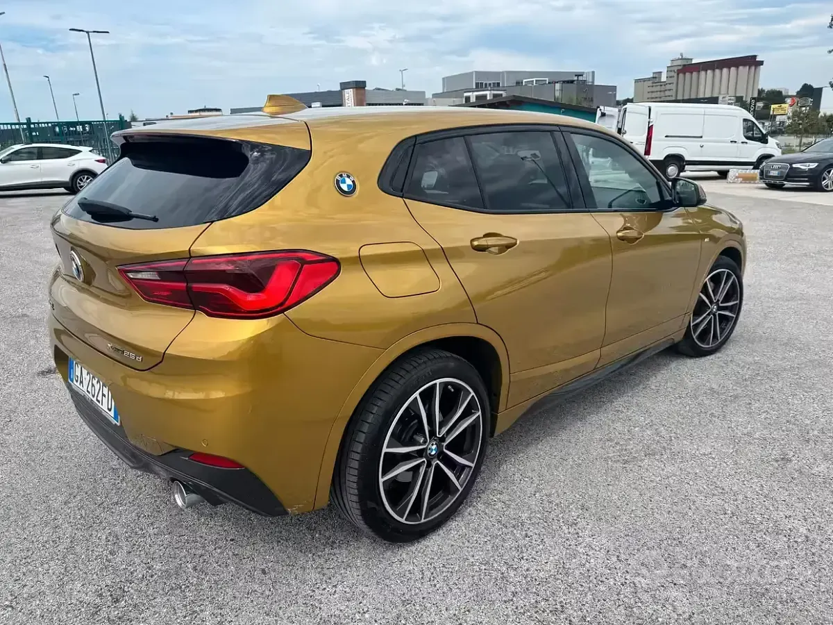 Usata BMW X2 M Sport 231 CV (169 kW) 2020 Giallo SUV
