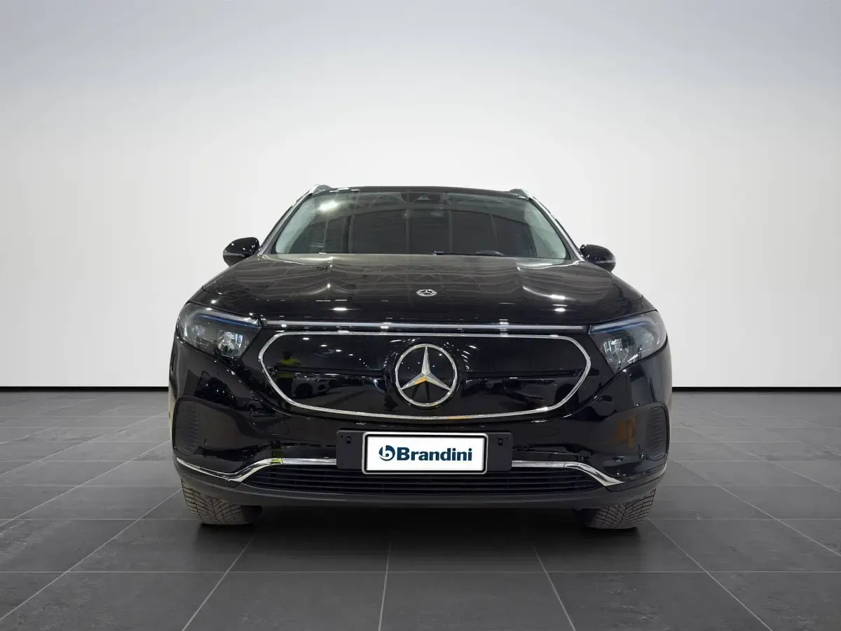 Usata Mercedes EQA250 Premium 80 kW (109 CV) 2021 Nero SUV