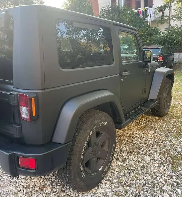 Usata Jeep Wrangler Sport 177 CV (130 kW) 2008 Nero SUV