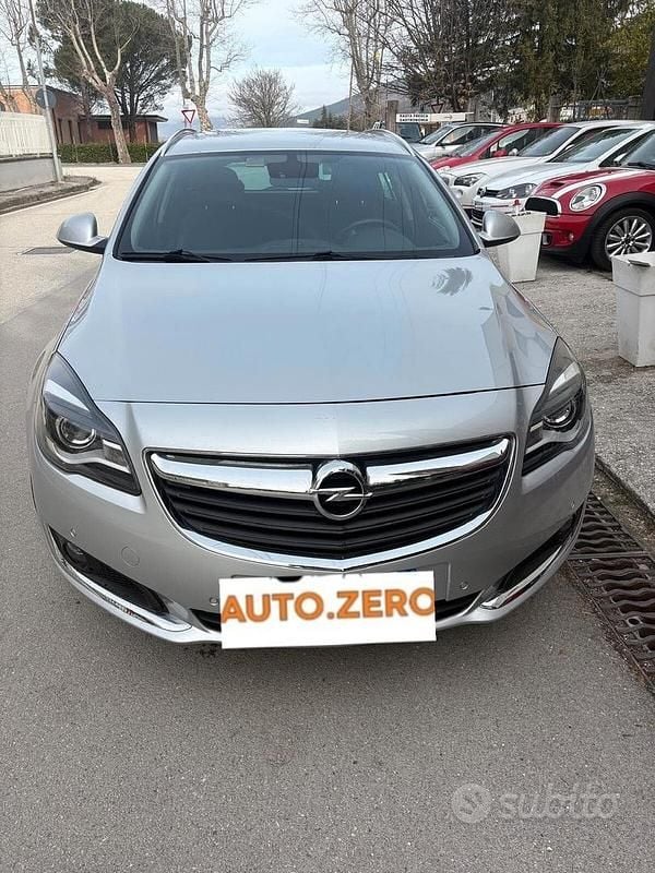 Usata Opel Insignia 170 CV (125 kW) 2017 Grigio Station wagon