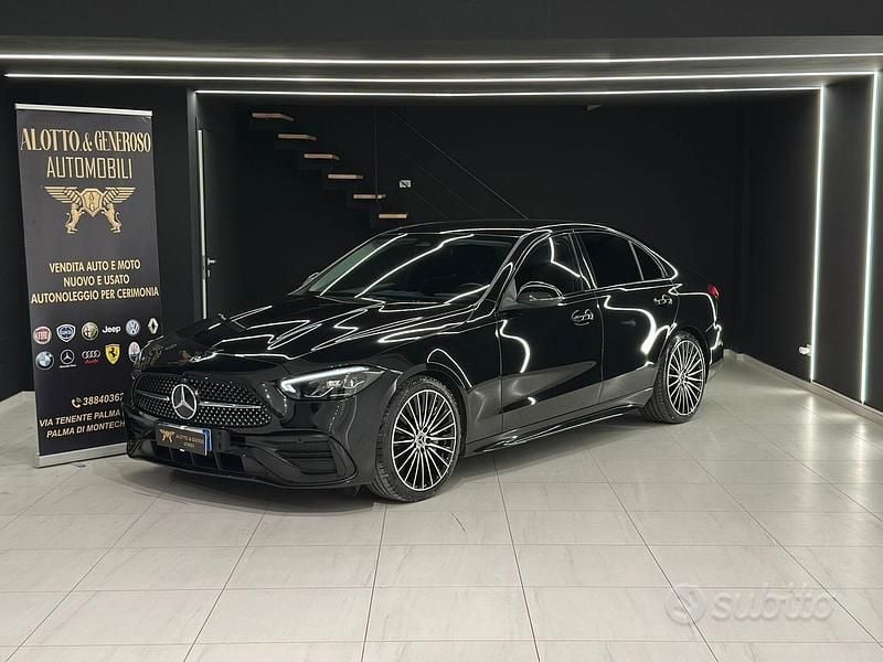 Usata Mercedes C220 AMG line 200 CV (147 kW) 2022 Nero Berlina