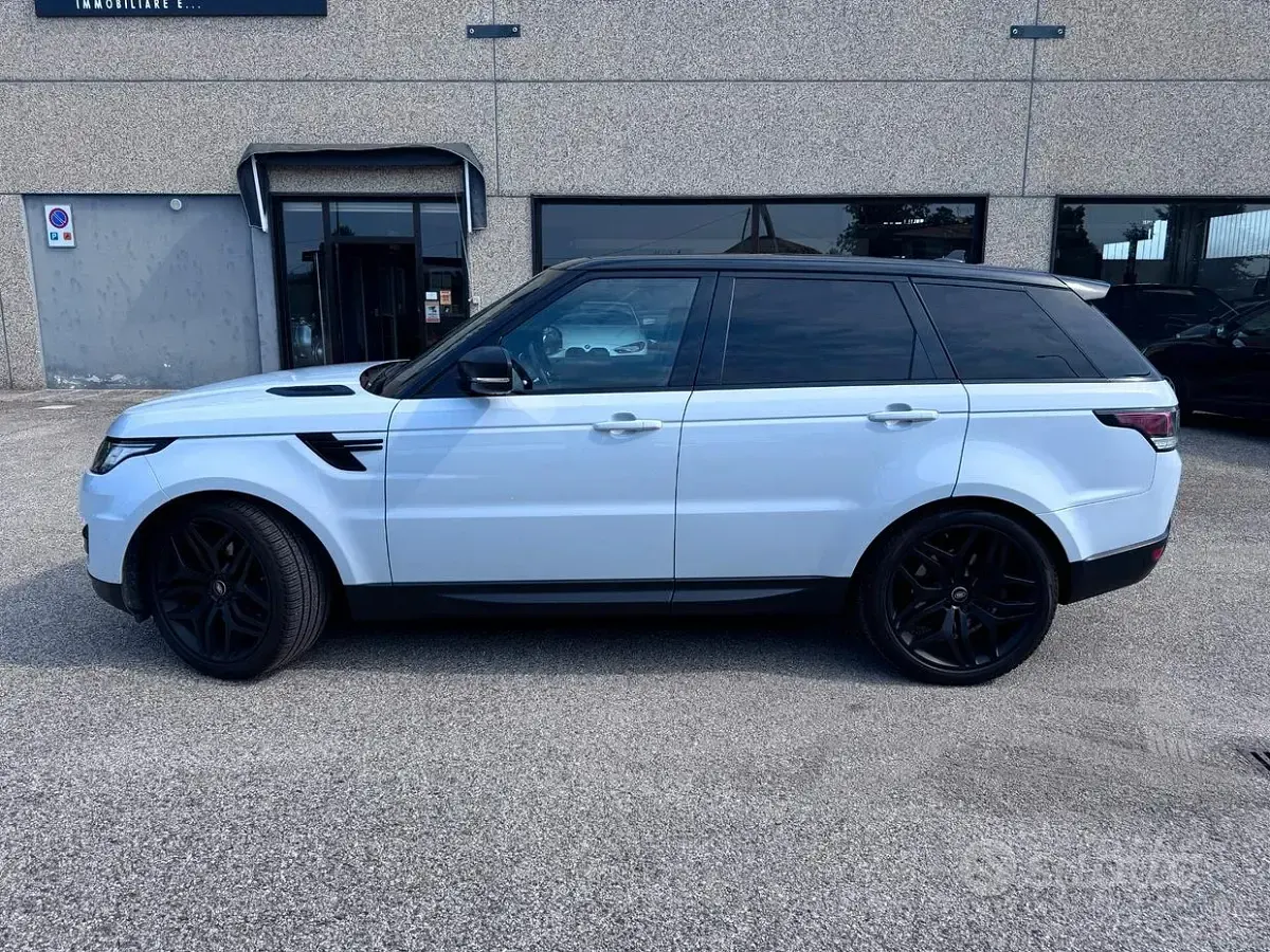 Usata Land Rover Range Rover HSE Dynamic 249 CV (183 kW) 2016 Bianco SUV