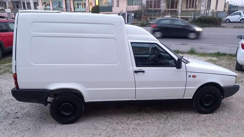 Usata Fiat Fiorino 75 CV (55 kW) 2000 Bianco Monovolume