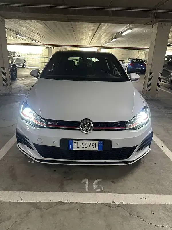 Usata VW Golf VII GTI 245 CV (180 kW) 2017 Berlina