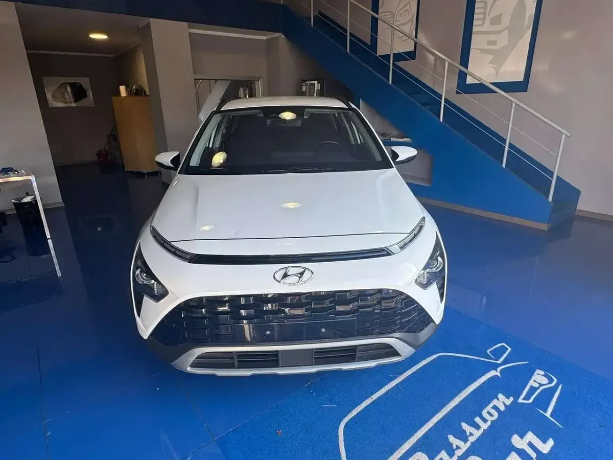 Usata Hyundai Bayon 84 CV (61 kW) 2023 Bianco SUV