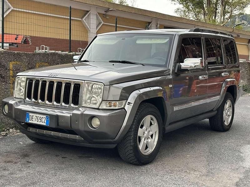 Usata Jeep Commander Limited 218 CV (160 kW) 2006 Marrone SUV
