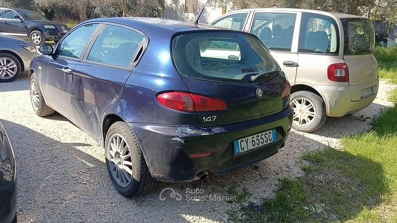 Usata Alfa Romeo 147 120 CV (88 kW) 2005 Utilitaria