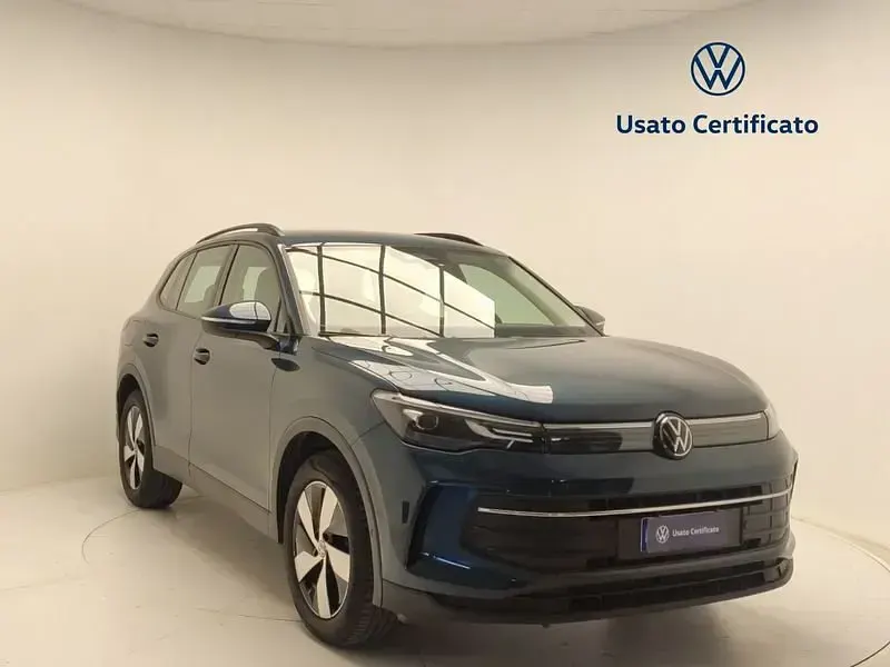 Usata VW Tiguan Life 204 CV (150 kW) 2024 SUV
