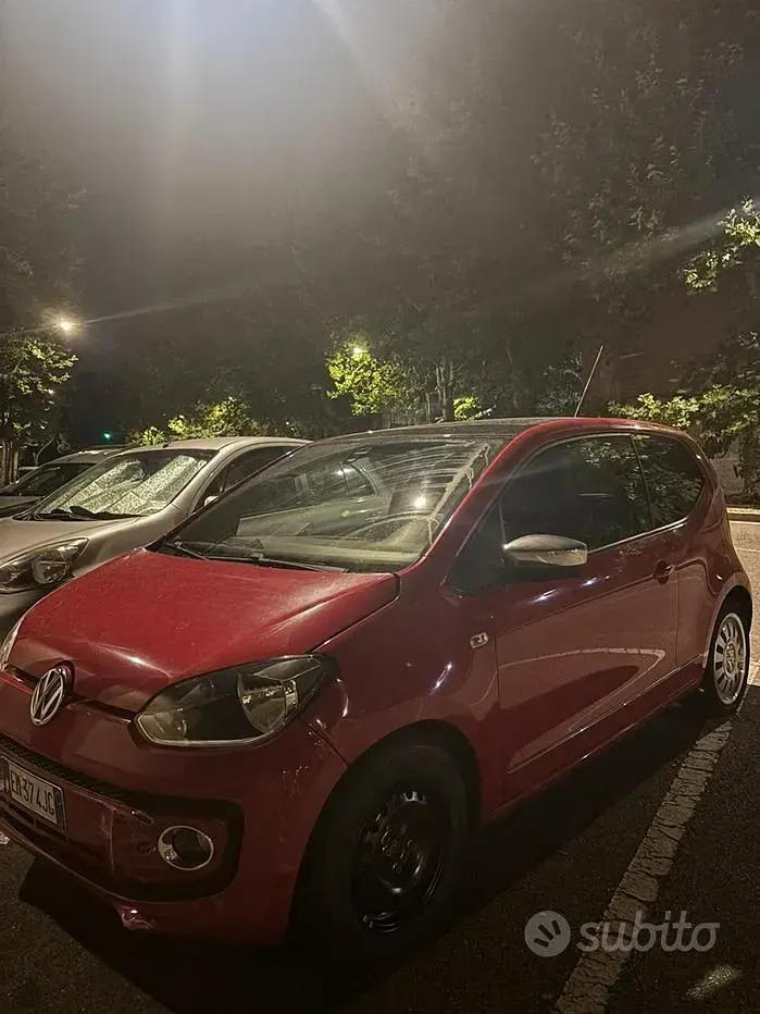 Usata VW up! 75 CV (55 kW) 2012 Rosso Utilitaria