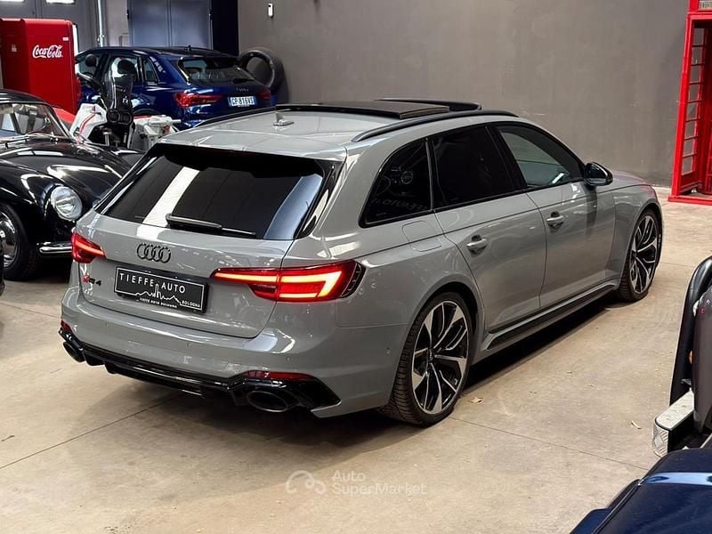 Usata Audi RS4 450 CV (330 kW) 2019 Grigio nardo pastello Station wagon