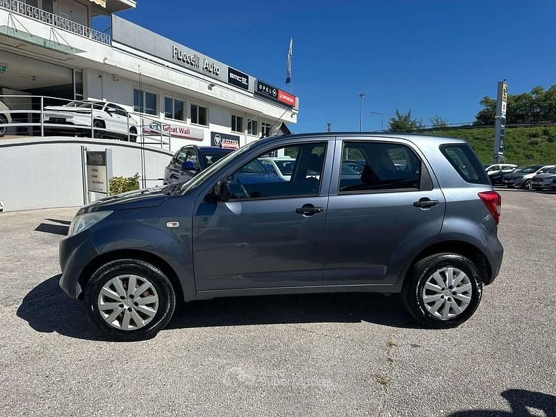 Usata Daihatsu Terios 105 CV (77 kW) 2007 Grigio SUV