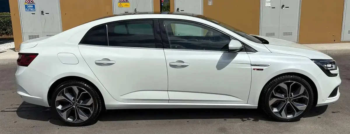 Usata Renault Mégane 116 CV (85 kW) 2019 Bianco Coupé