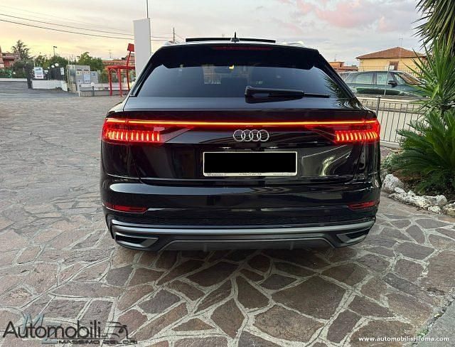Usata Audi Q8 S-Line 286 CV (210 kW) 2018 Nero SUV