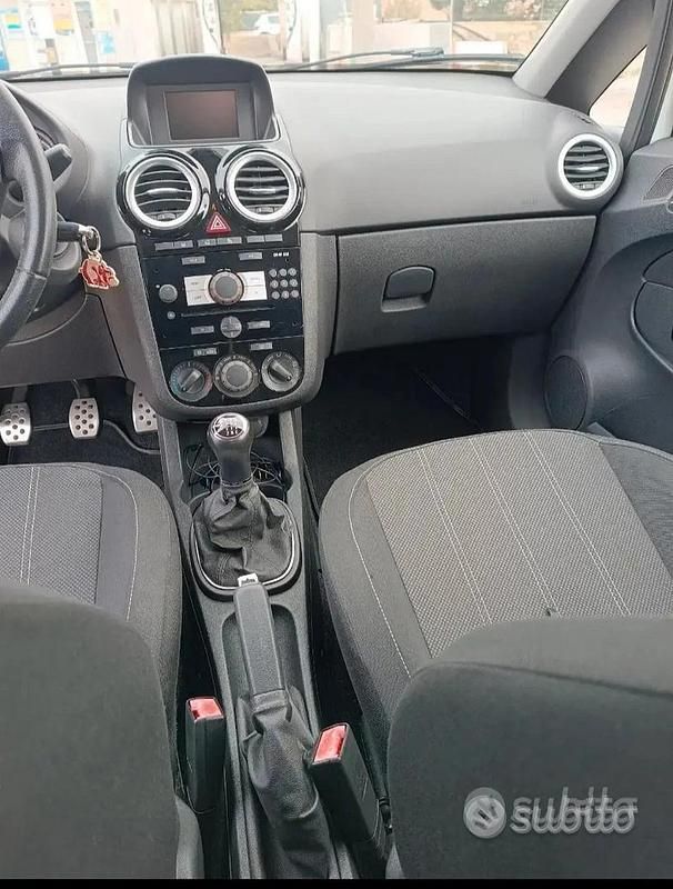 Usata Opel Corsa S 95 CV (69 kW) 2015 Berlina