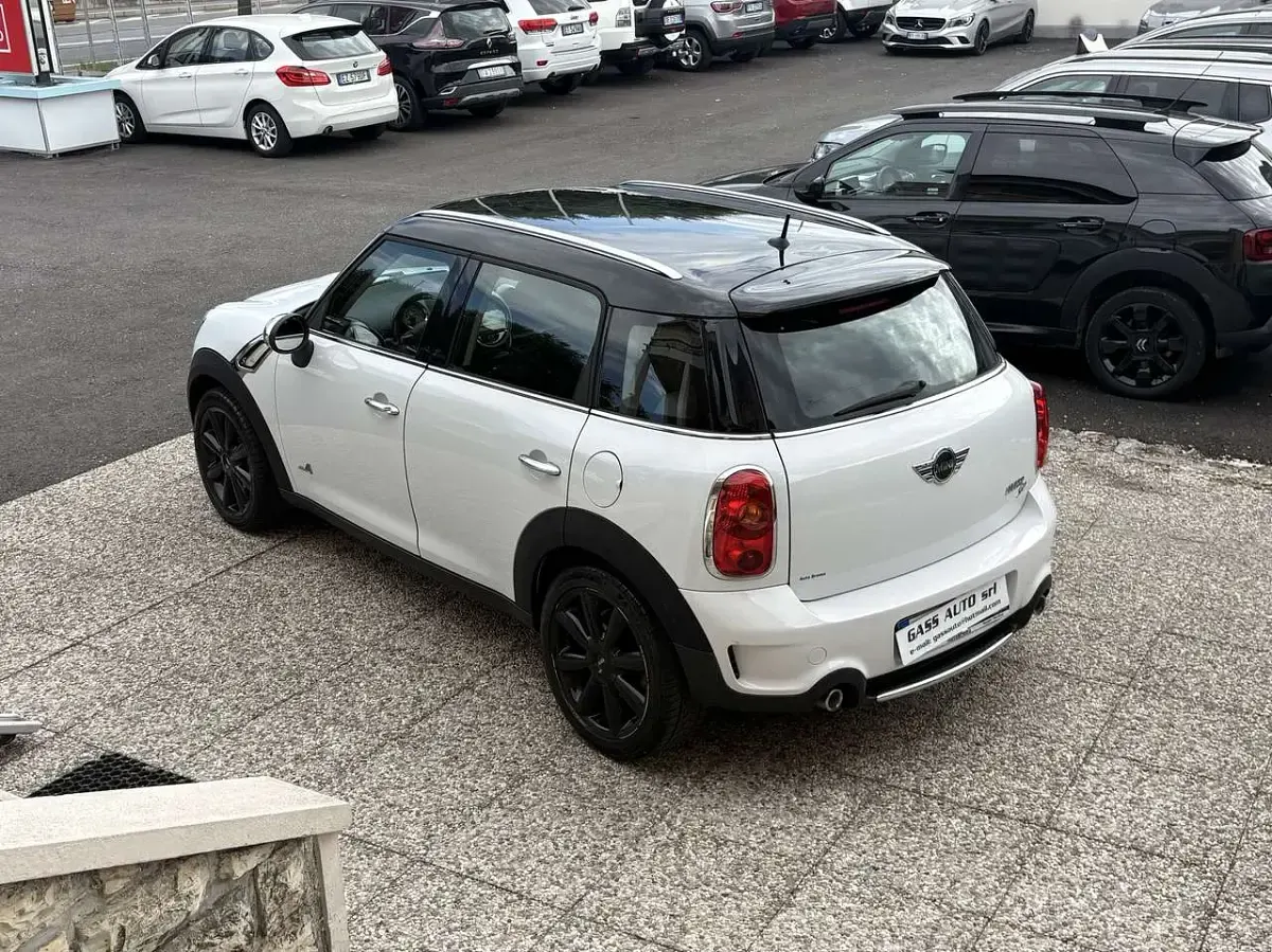 Usata Mini Cooper SD Countryman 143 CV (105 kW) 2011 Bianco SUV