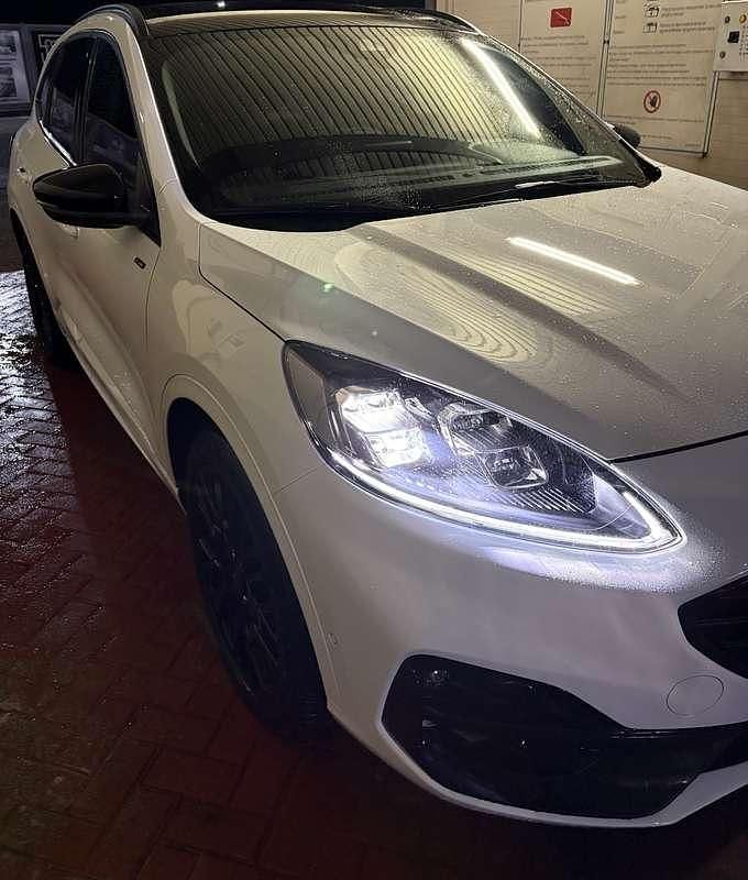 Usata Ford Kuga ST-Line X 190 CV (139 kW) 2023 SUV