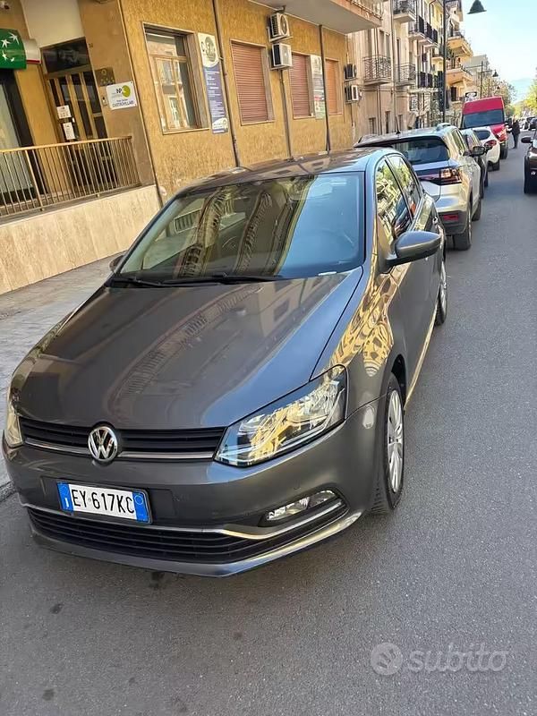 Usata VW Polo 75 CV (55 kW) 2015 Grigio Berlina