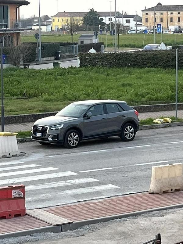 Usata Audi Q2 Sport 150 CV (110 kW) 2018 Grigio SUV