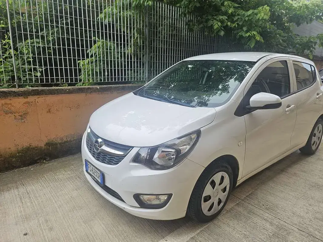 Usata Opel Karl Innovation 75 CV (55 kW) 2016 Utilitaria