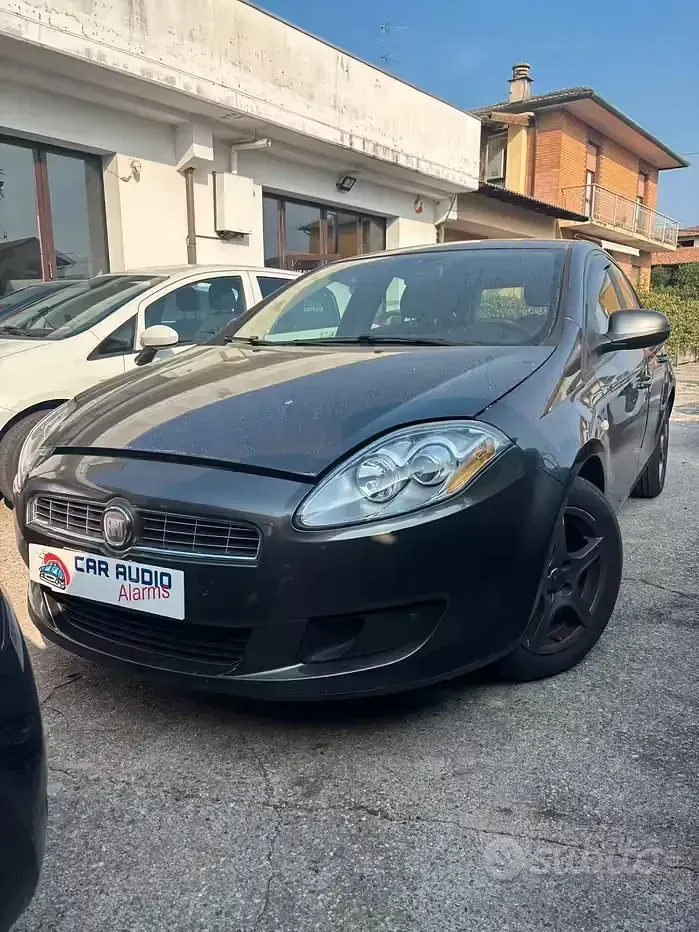 Usata Fiat Bravo Emotion 90 CV (66 kW) 2010 Utilitaria