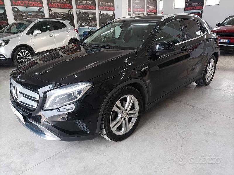 Usata Mercedes GLA220 177 CV (130 kW) 2016 Nero SUV