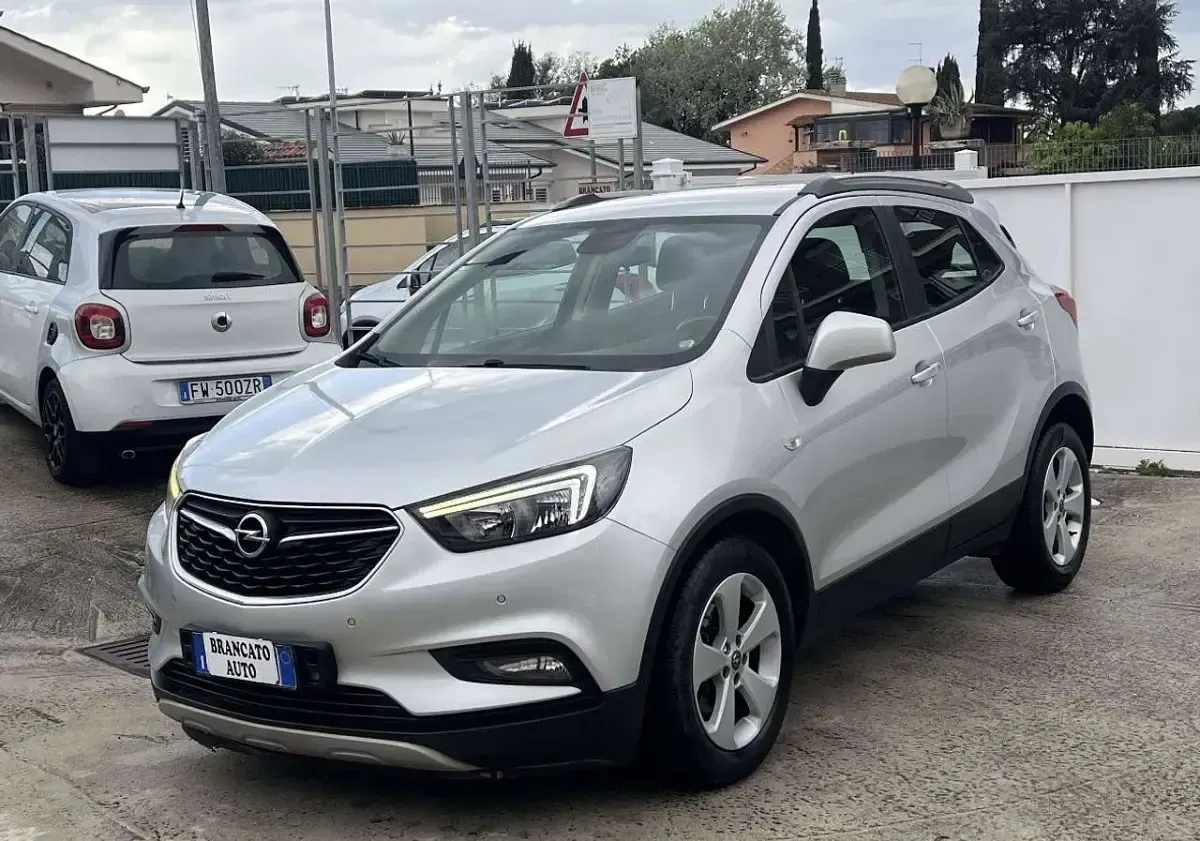 Usata Opel Mokka X 140 CV (102 kW) 2018 Argento SUV