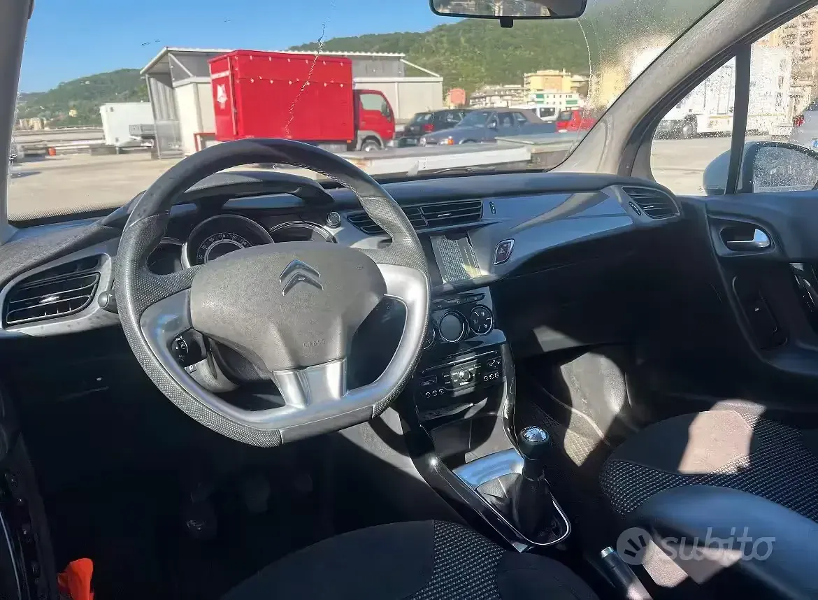 Usata Citroën C3 Exclusive 99 CV (72 kW) 2015 Bianco Berlina