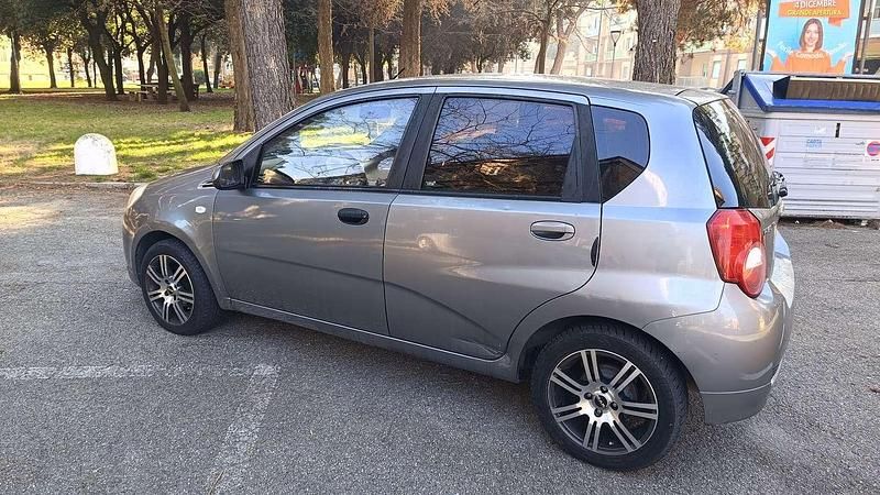 Usata Chevrolet Aveo LT 84 CV (61 kW) 2011 Berlina