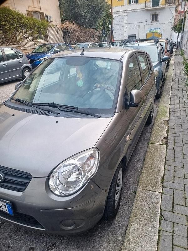 Usata Kia Picanto 2010 Marrone Utilitaria