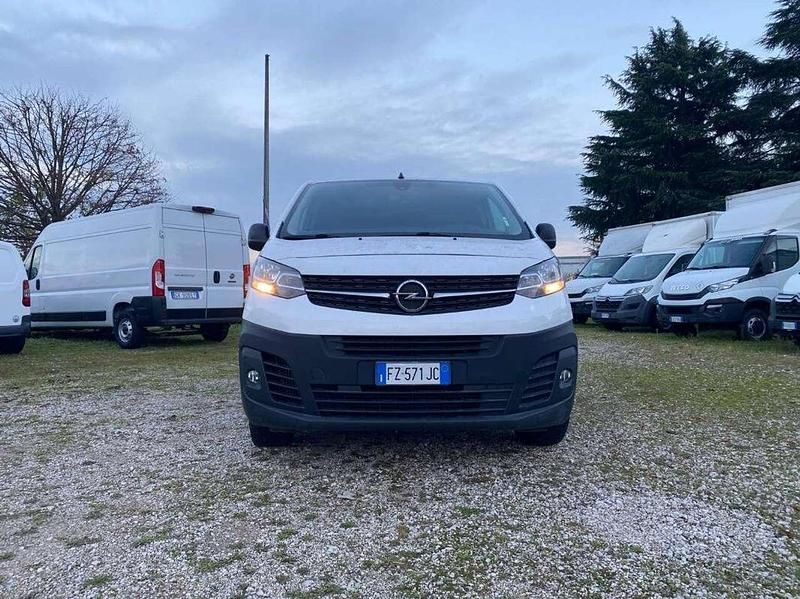 Usata Opel Vivaro Enjoy 120 CV (88 kW) 2019 Bianco Monovolume