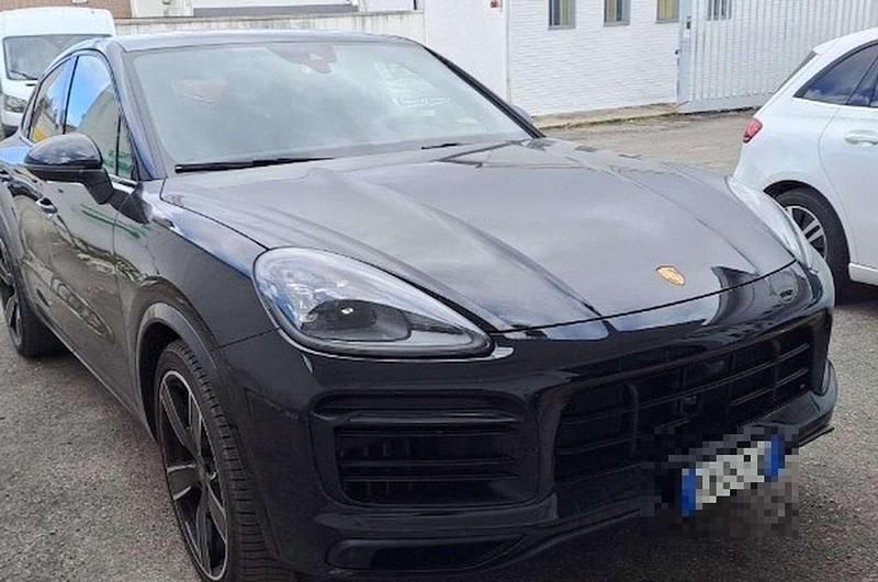 Usata Porsche Cayenne Platinum Edition 340 CV (250 kW) 2022 Nero SUV