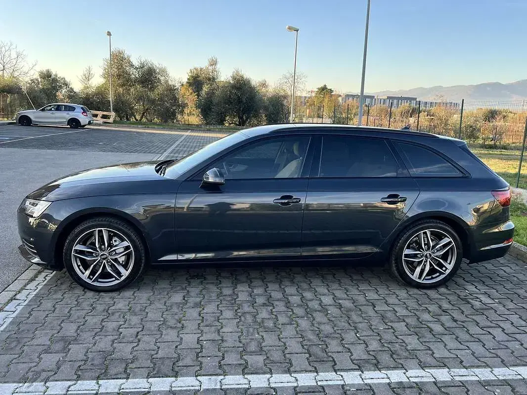 Usata Audi A4 Ambiente 190 CV (139 kW) 2019 Station wagon