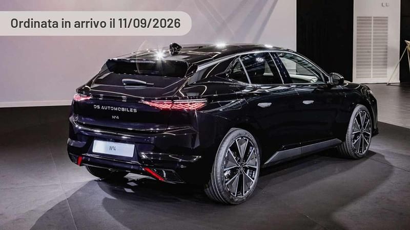 Nuova DS Automobiles DS4 241 CV (177 kW) 2026 Argento SUV