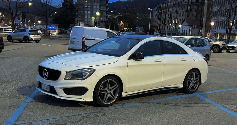 Usata Mercedes CLA180 Edition 109 CV (80 kW) 2015 Berlina