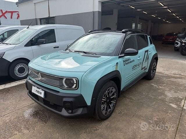 Nuova Renault R4 Komfort 110 kW (150 CV) 2025 Blu Berlina