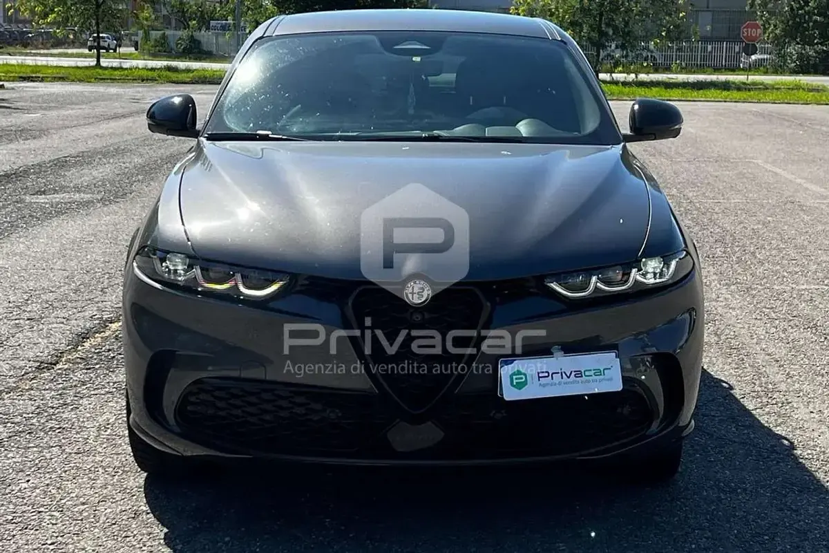 Usata Alfa Romeo Tonale Edizione Speciale 131 CV (96 kW) 2023 Grigio SUV