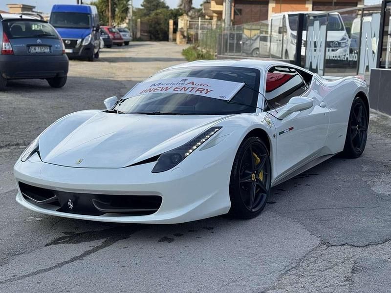 Usata Ferrari 458 570 CV (419 kW) 2010 Bianco Coupé