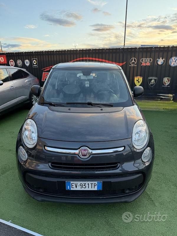 Usata Fiat 500L Lounge 85 CV (62 kW) 2014 Grigio Monovolume