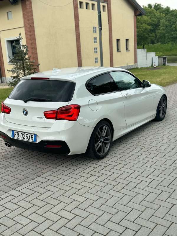 Usato 2016 BMW 125 2.0 Benzin 218 CV (15.900 €)