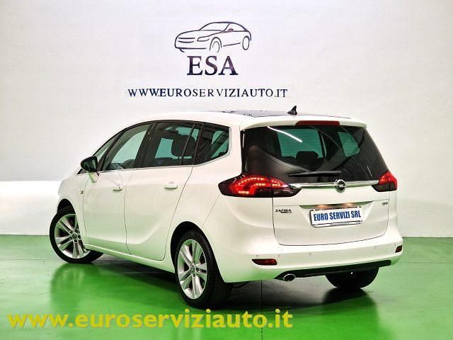 Usata Opel Zafira Tourer Cosmo 165 CV (121 kW) 2014 Bianco Monovolume
