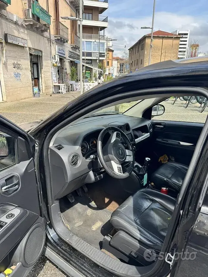 Usata Jeep Compass 163 CV (119 kW) 2014 Nero SUV