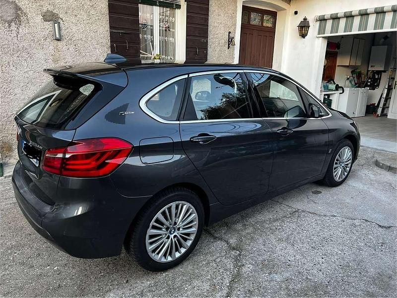 Usata BMW 225 Active Tourer iPerformance 136 CV (100 kW) 2017 Monovolume