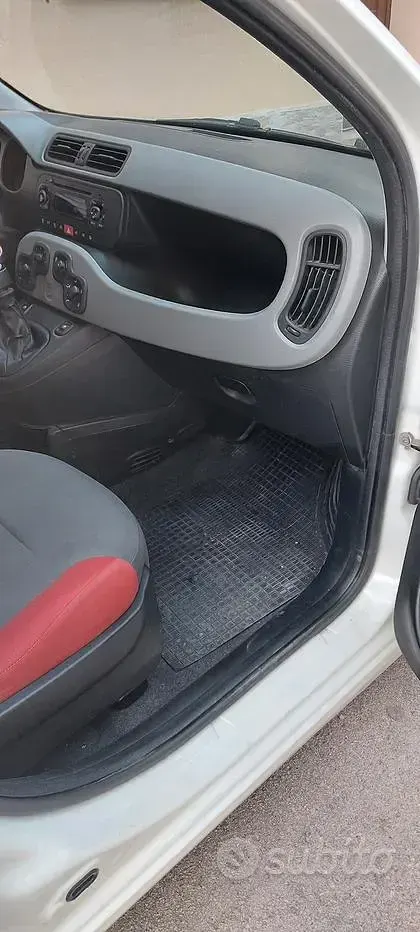 Usata Fiat Panda 69 CV (50 kW) 2015 Bianco Utilitaria